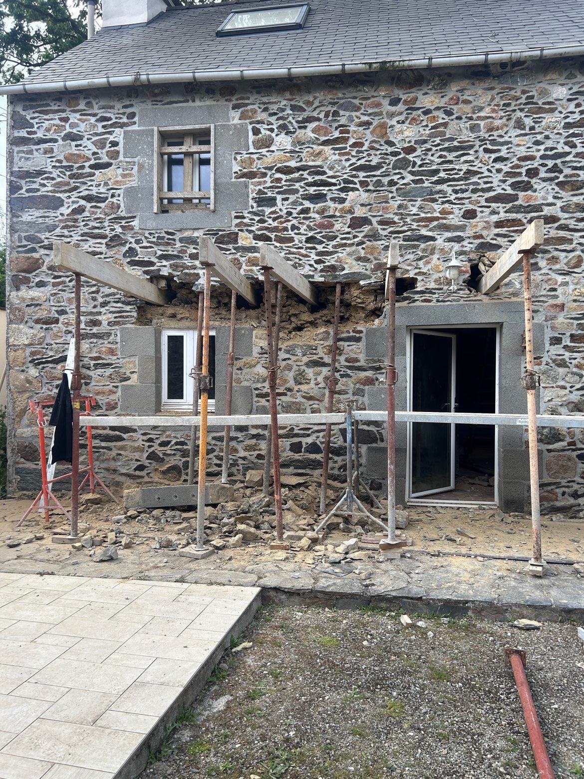 Extension maison en pierre — RIO Construction